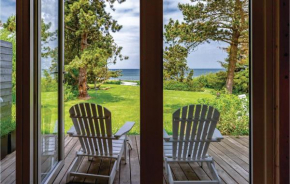 3 Bedroom Beach Front Home In Kalundborg, Kalundborg
